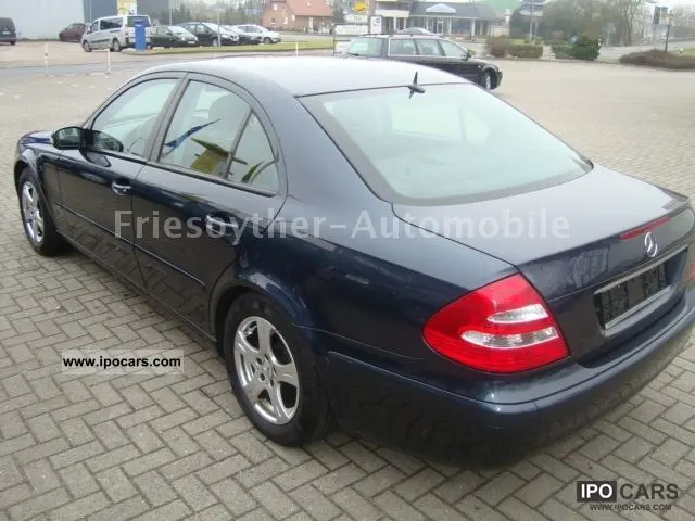 Mercedes-Benz  E 240 Classic 7