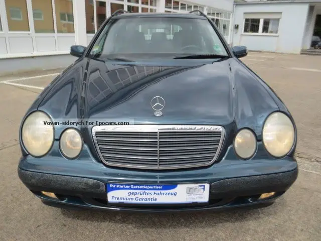 Mercedes-Benz  E 240 Elegance 4
