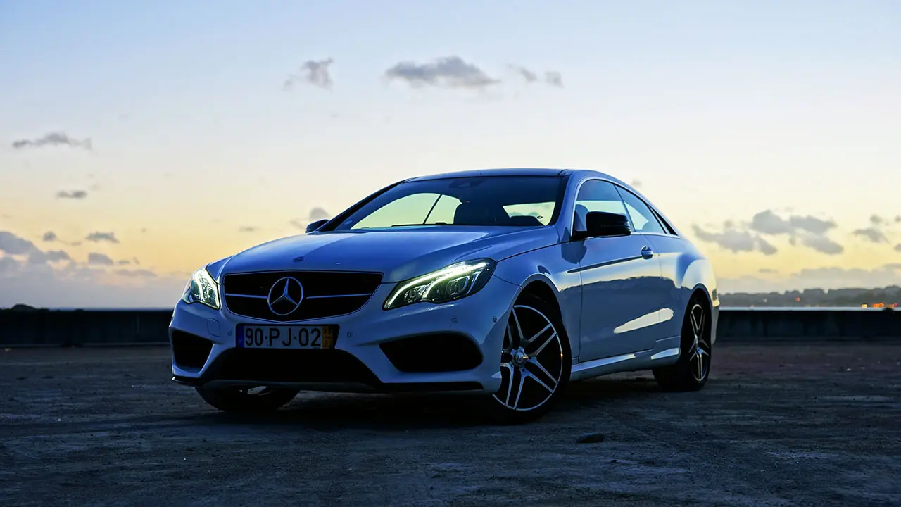 Mercedes-Benz  E 250 BlueTEC AMG 9G-Tronic 2