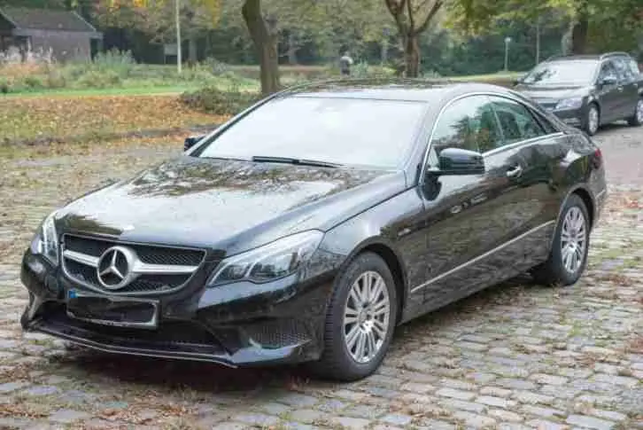 Mercedes-Benz  E 250 BlueTEC AMG 9G-Tronic 7