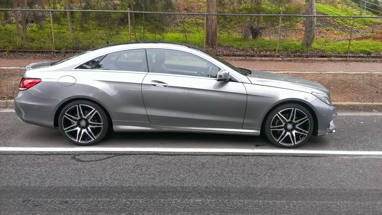 Mercedes-Benz  E 250 CDI AMG 6