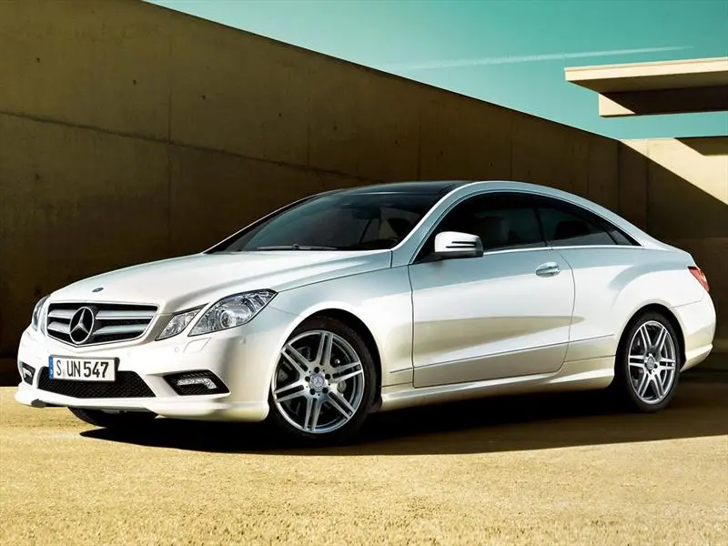 Mercedes-Benz  E 250 CGI 5