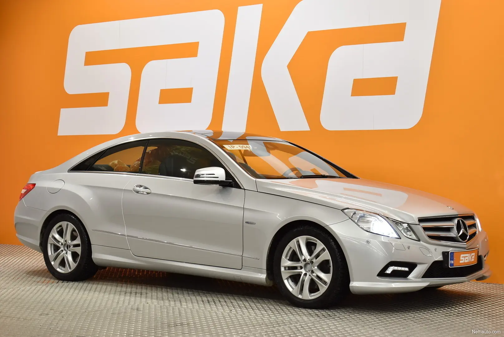 Mercedes-Benz  E 250 CGI AMG 7G-Tronic 5