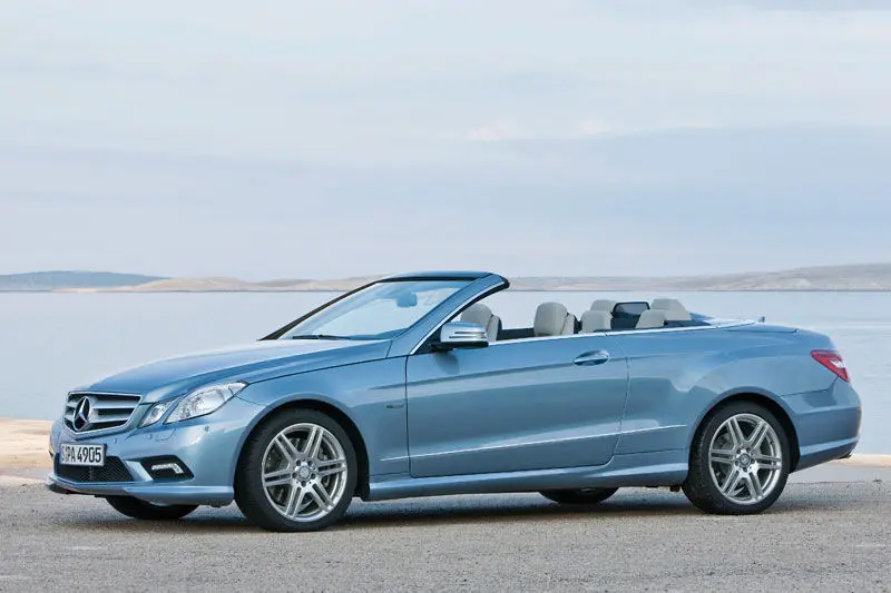 Mercedes-Benz  E 250 CGI BlueEFFICIENCY Avantgarde 2