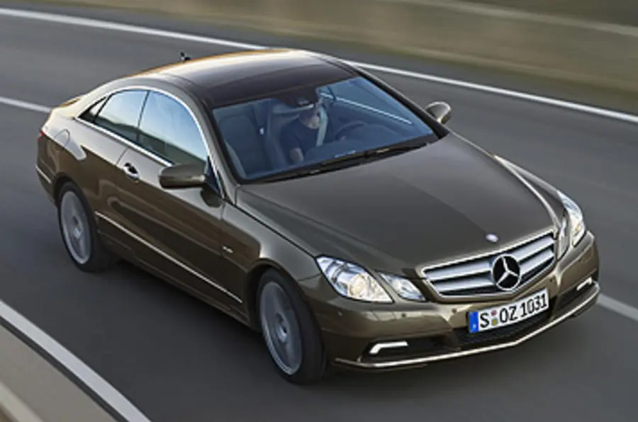 Mercedes-Benz  E 250 CGI BlueEFFICIENCY Dynamic 3