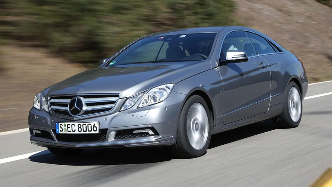 Mercedes-Benz  E 250 CGI BlueEFFICIENCY Dynamic 5