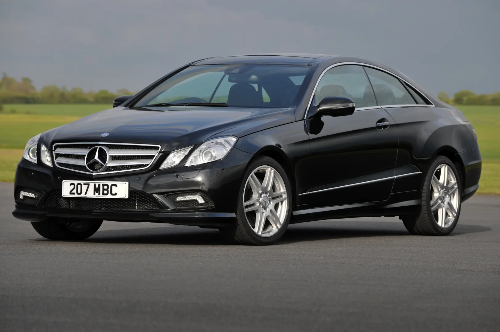 Mercedes-Benz  E 250 CGI Dynamic 5