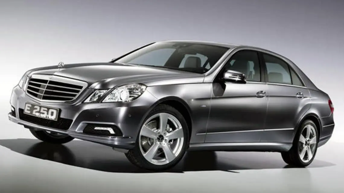 Mercedes-Benz  E 250 CGI Elite Otomatik 4