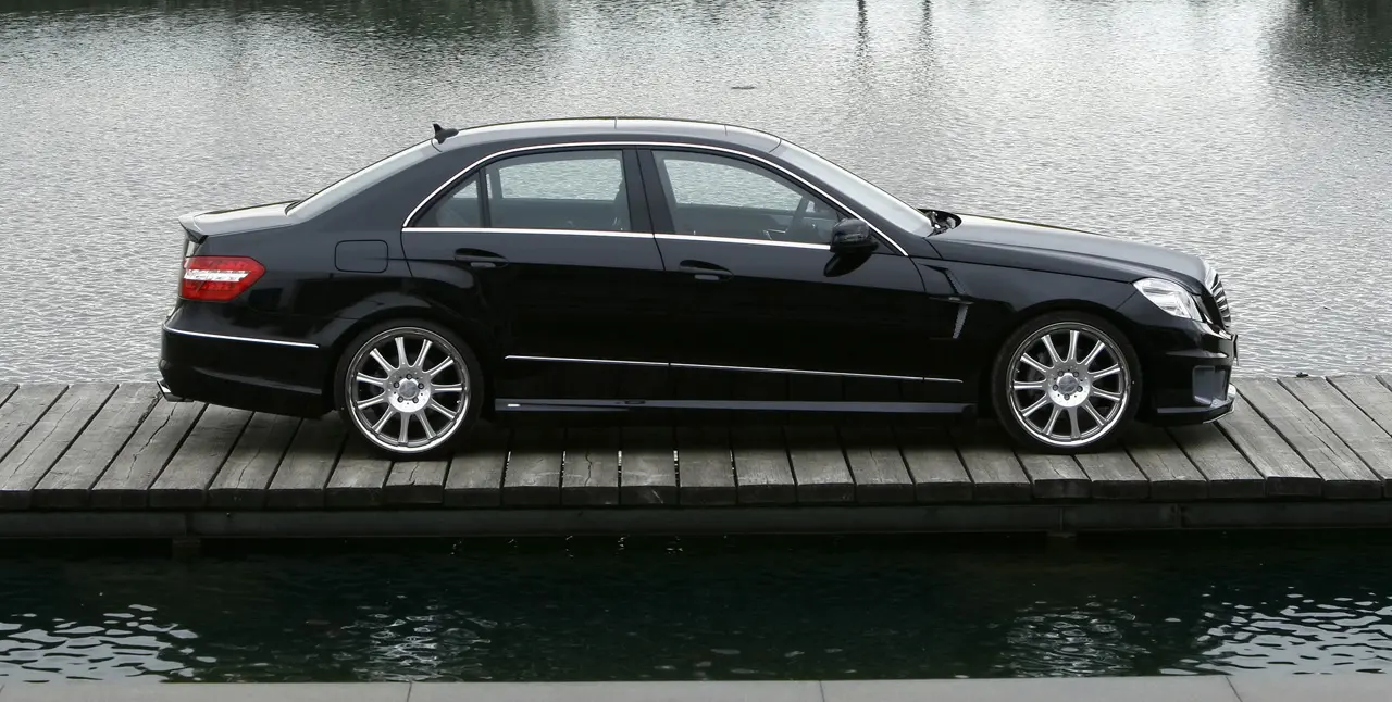 Mercedes-Benz  E 250 CGI Premium 6