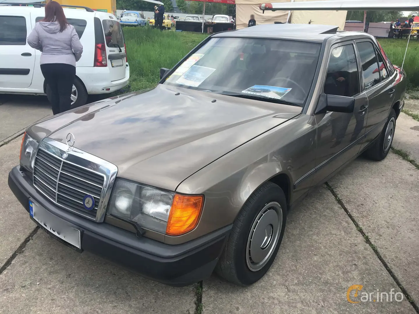 Mercedes-Benz  E 250 D 6