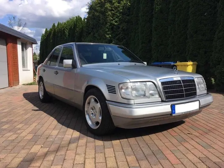 Mercedes-Benz  E 250 D 4