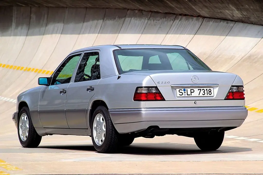 Mercedes-Benz  E 250 D 3