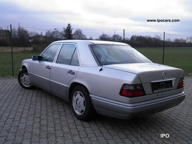 Mercedes-Benz  E 250 D Elegance 2