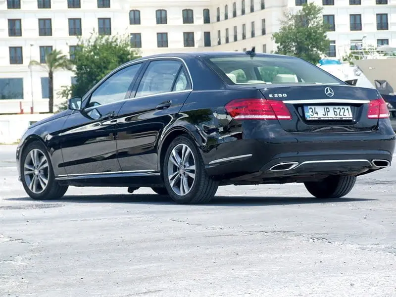 Mercedes-Benz  E 250 Elit 3