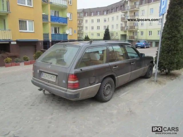 Mercedes-Benz  E 250 TD 6