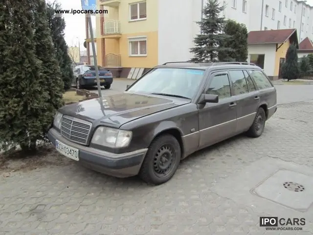 Mercedes-Benz  E 250 TD 7