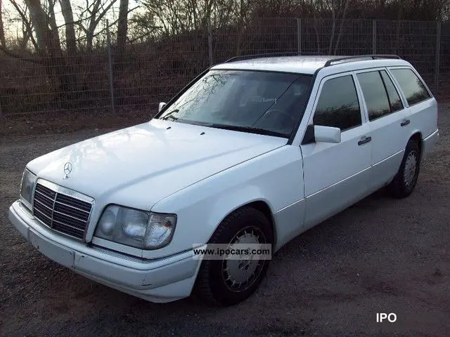 Mercedes-Benz  E 250 TD 4