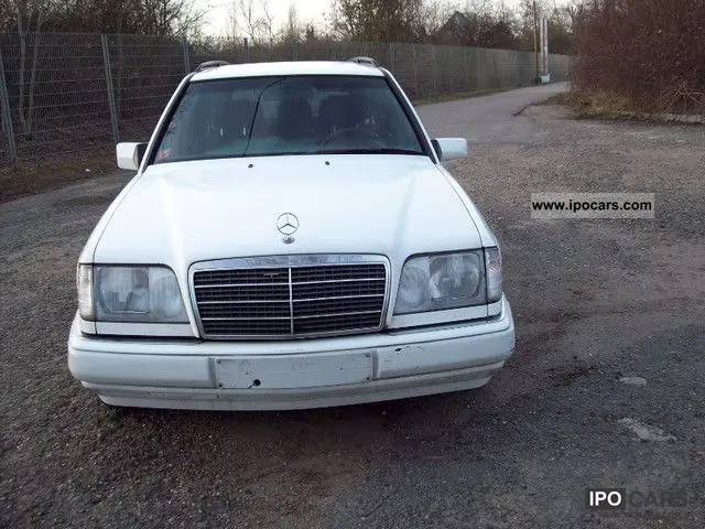 Mercedes-Benz  E 250 TD 4