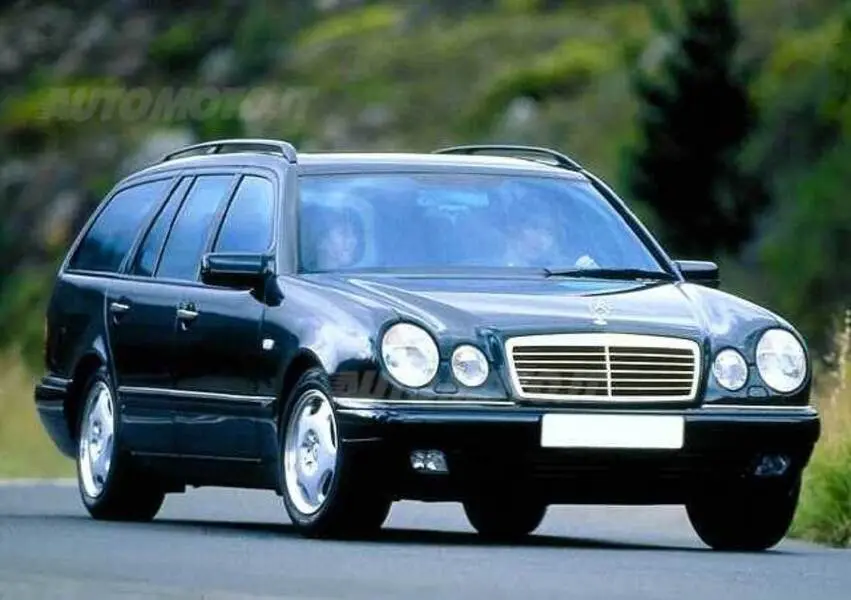 Mercedes-Benz  E 250 TD Avantgarde 2