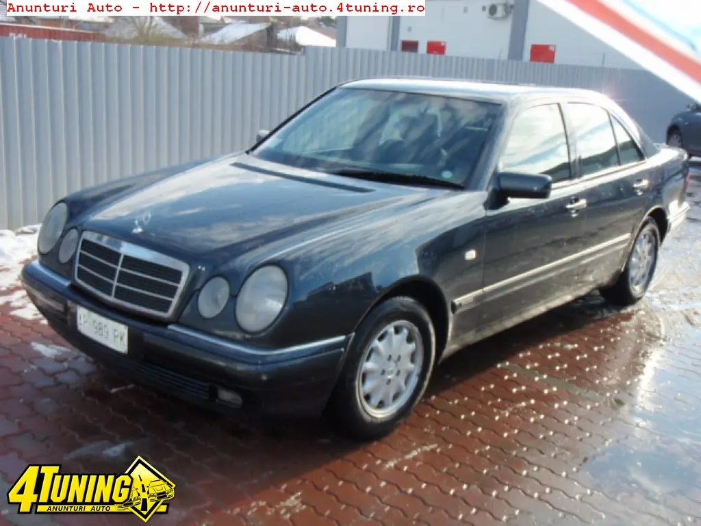 Mercedes-Benz  E 250 TD Elegance 5
