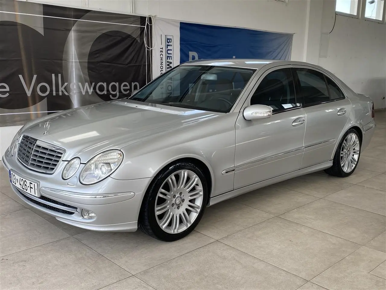 Mercedes-Benz  E 270 CDI Avantgarde 3