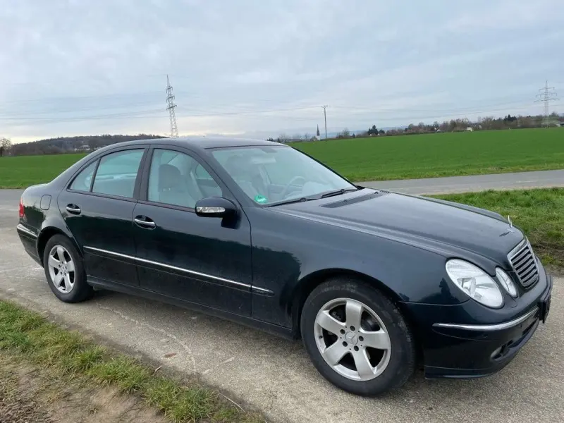 Mercedes-Benz  E 280 4Matic Avantgarde 3