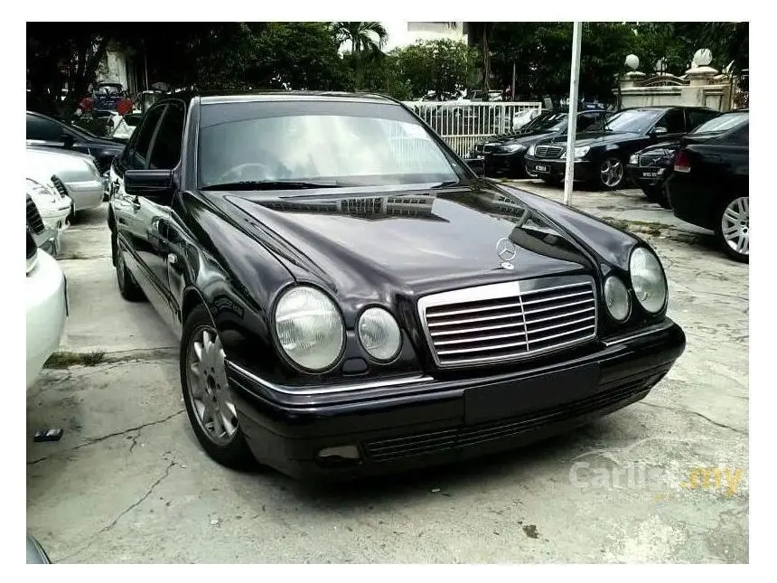 Mercedes-Benz  E 280 Avantgarde 3
