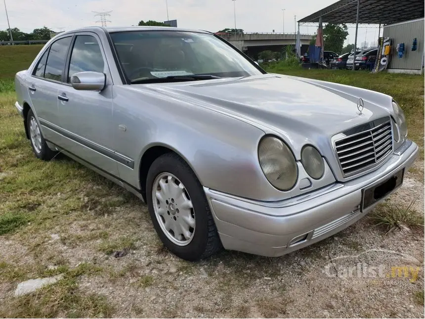 Mercedes-Benz  E 280 Avantgarde 7