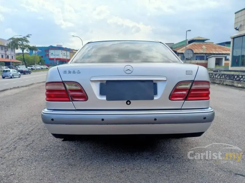 Mercedes-Benz  E 280 Avantgarde 6
