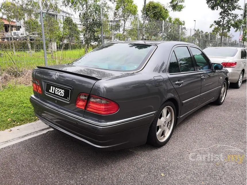 Mercedes-Benz  E 280 Avantgarde 5