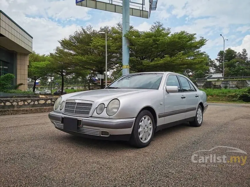 Mercedes-Benz  E 280 Avantgarde 6