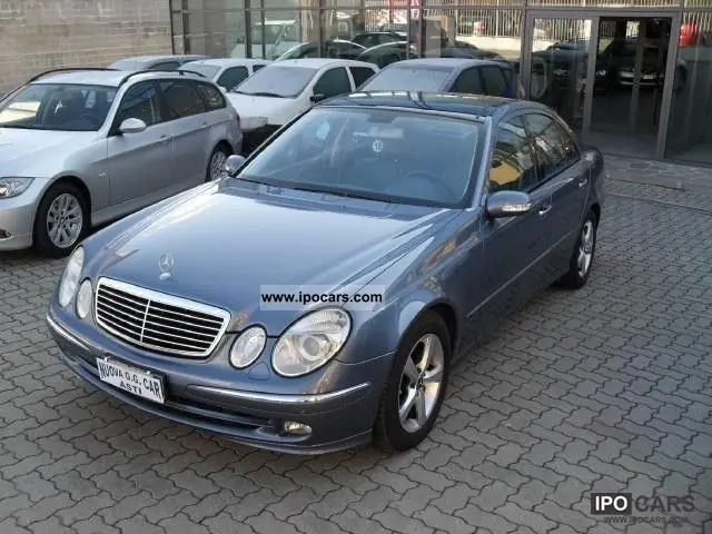 Mercedes-Benz  E 280 Elegance 4