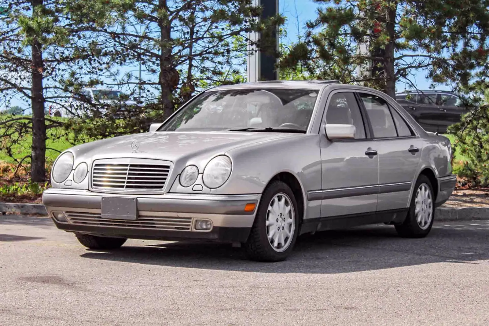 Mercedes-Benz  E 280 Classic 4