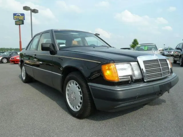 Mercedes-Benz  E 280 E 1