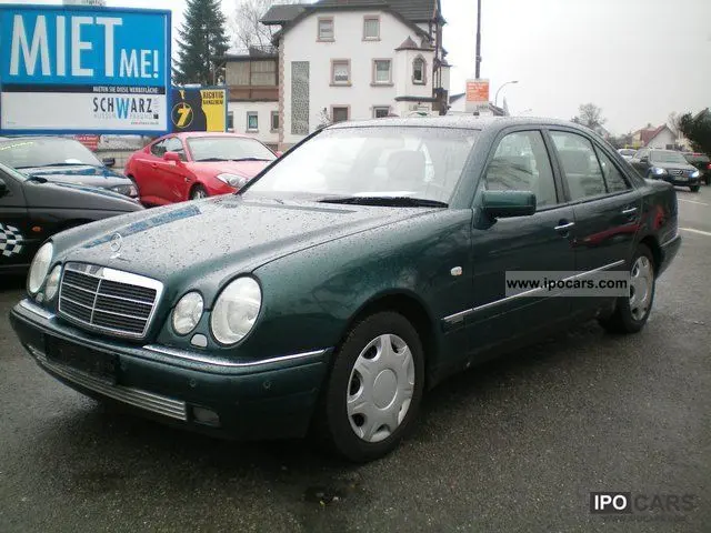 Mercedes-Benz  E 280 Elegance 3