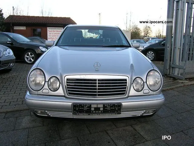 Mercedes-Benz  E 290 TD Avantgarde 3