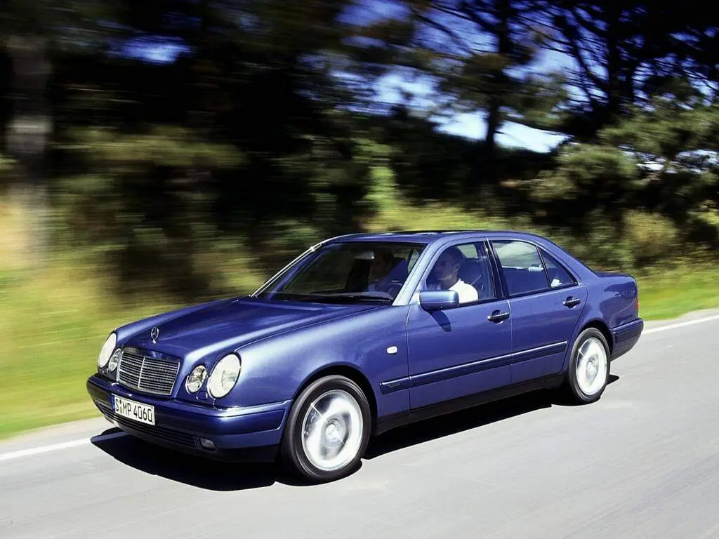 Mercedes-Benz  E 290 TD Elegance 7