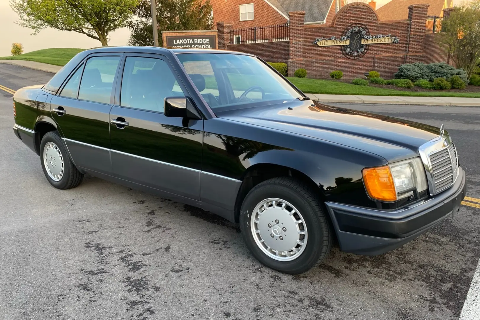 Mercedes-Benz  E 300 D 0