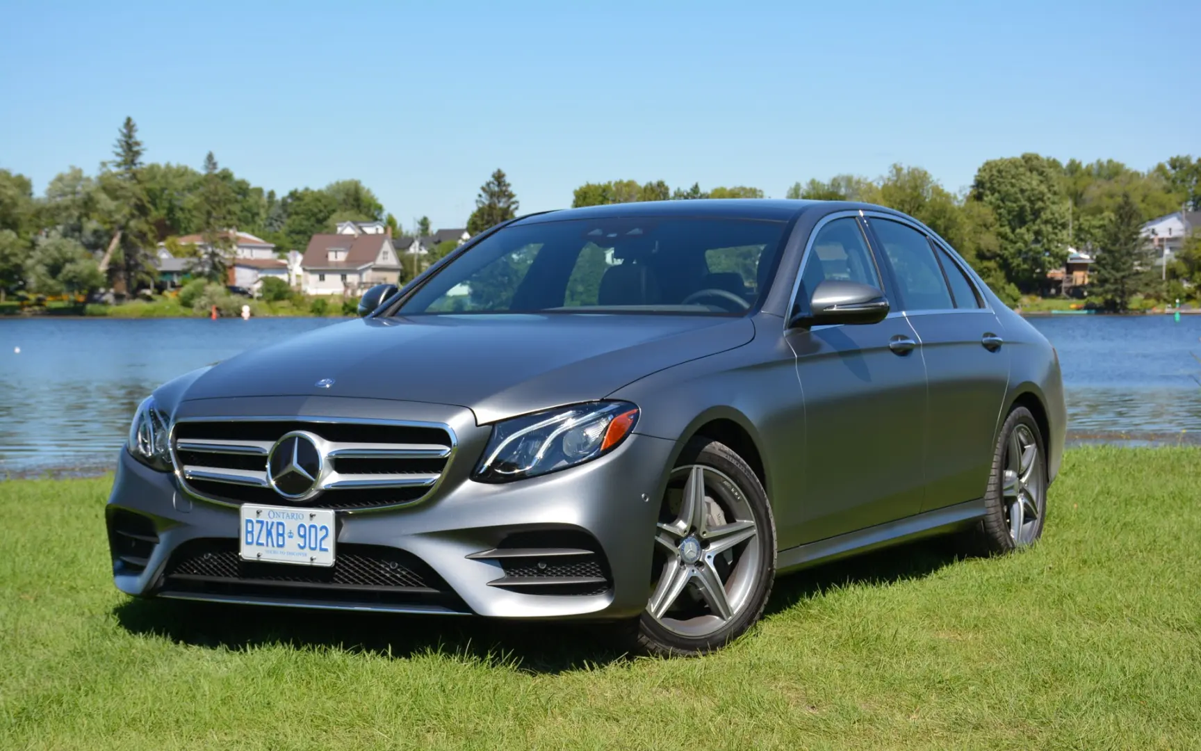 Mercedes-Benz  E 300 AMG 9G-Tronic 0