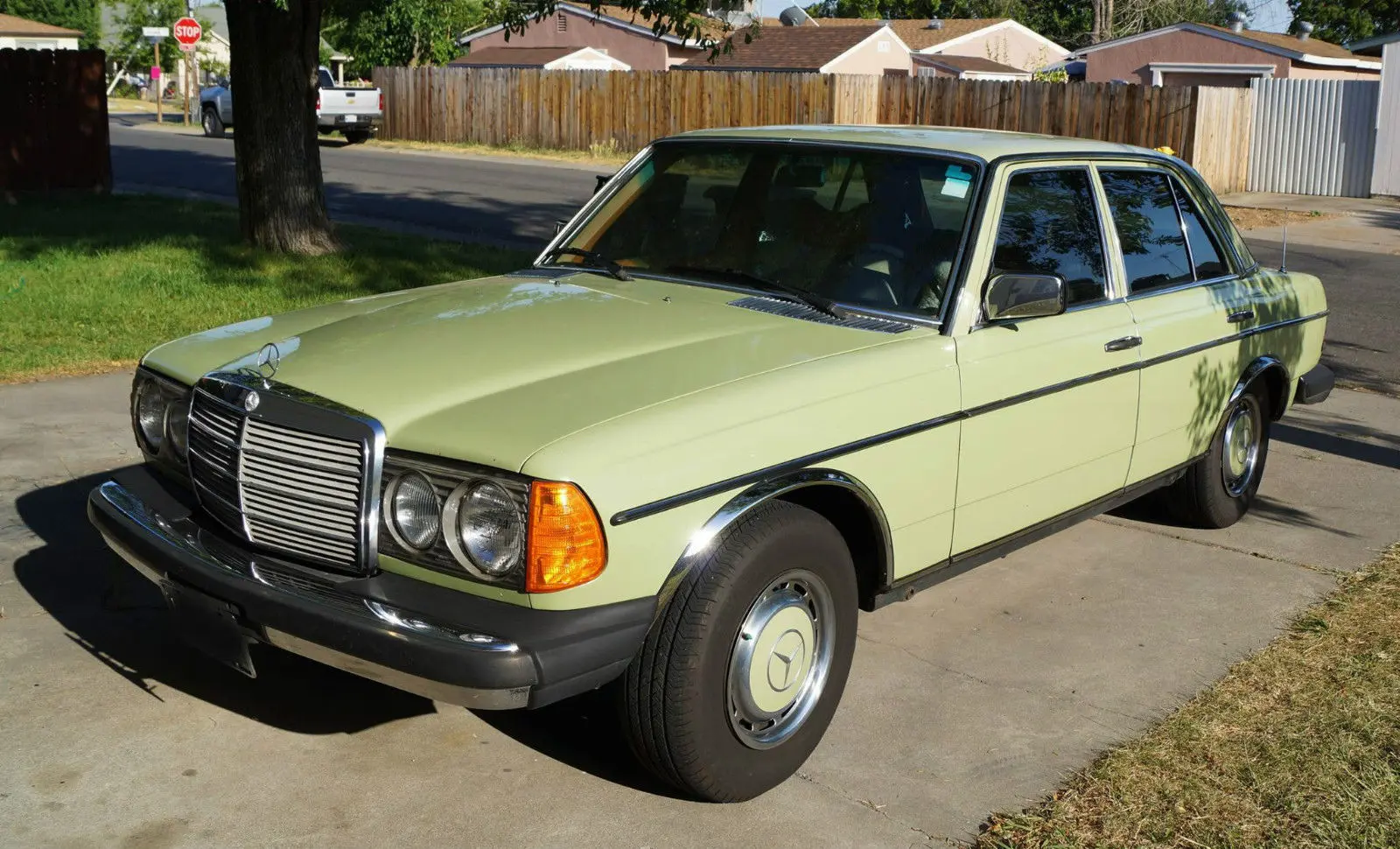 Mercedes-Benz  E 300 D 0