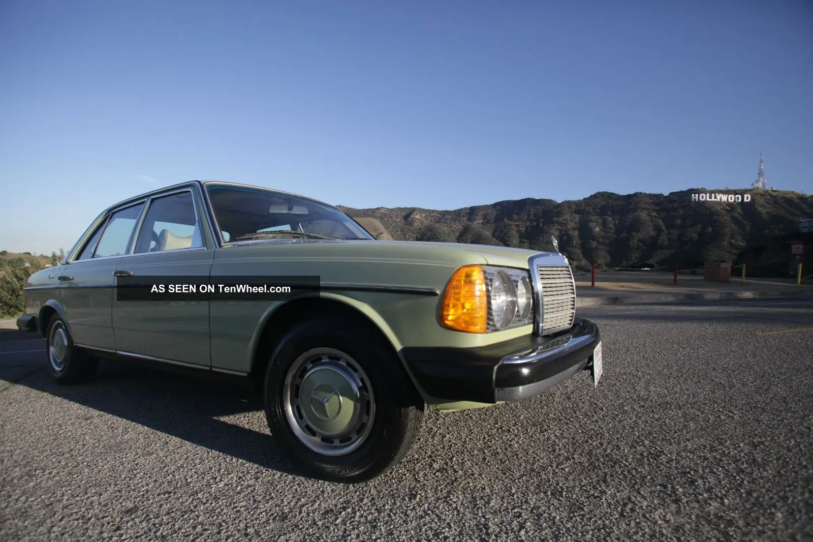 Mercedes-Benz  E 300 D 5