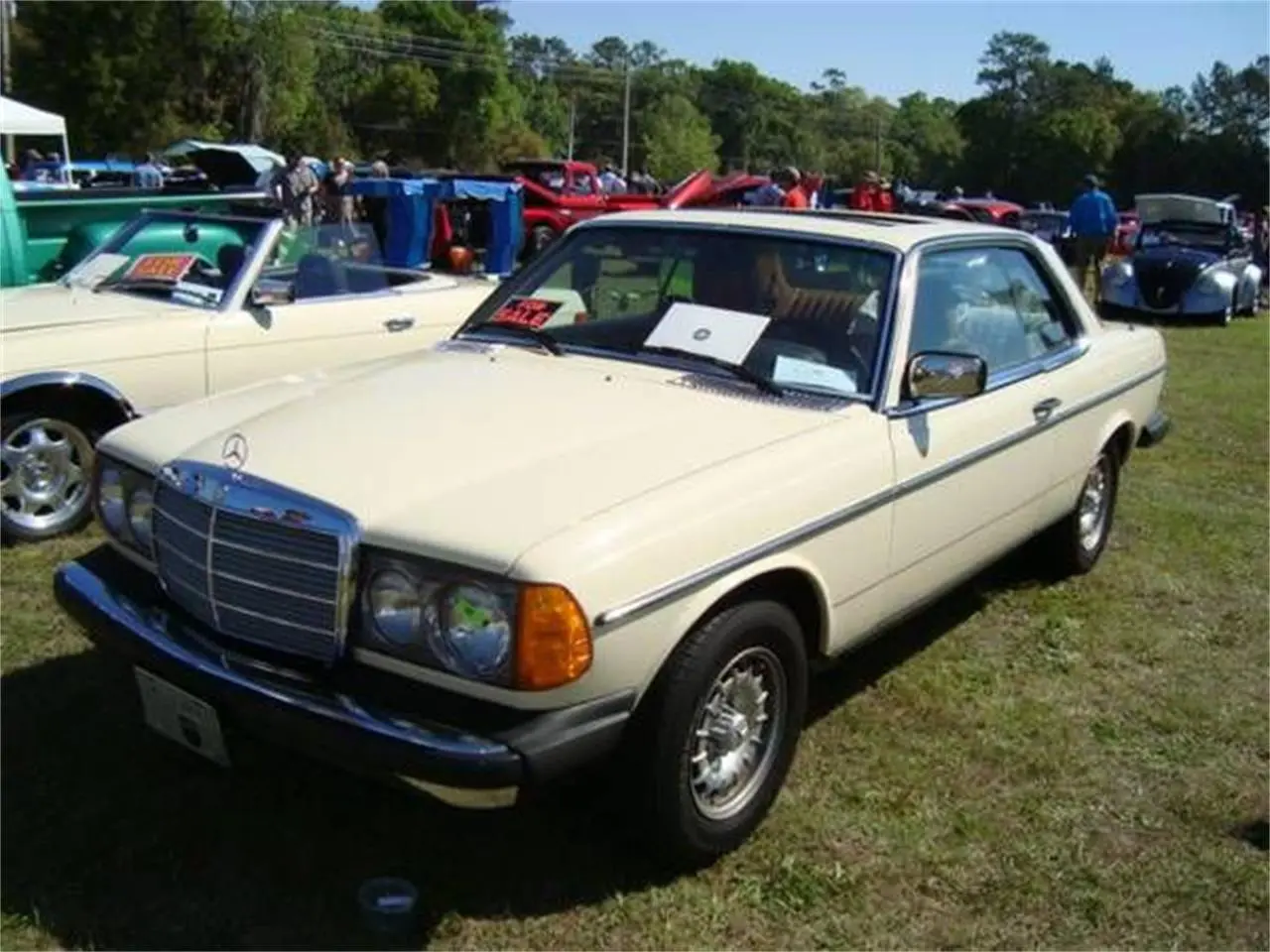 Mercedes-Benz  E 300 D 6