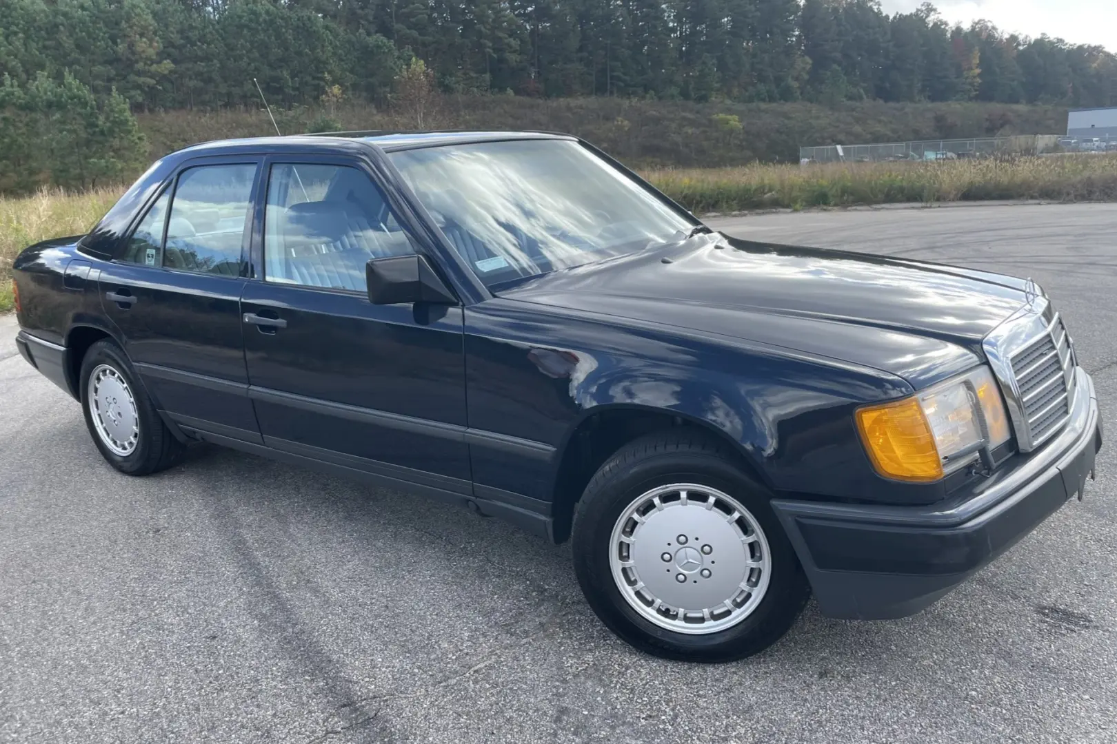 Mercedes-Benz  E 300 E 5