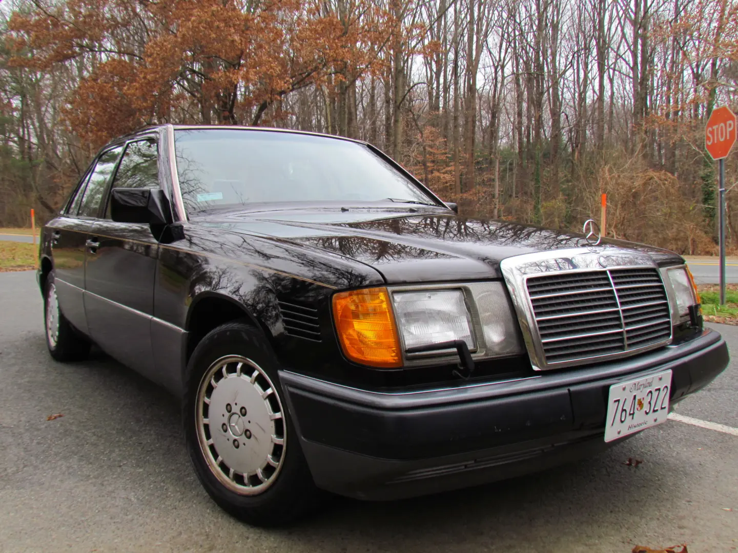 Mercedes-Benz  E 300 D 4