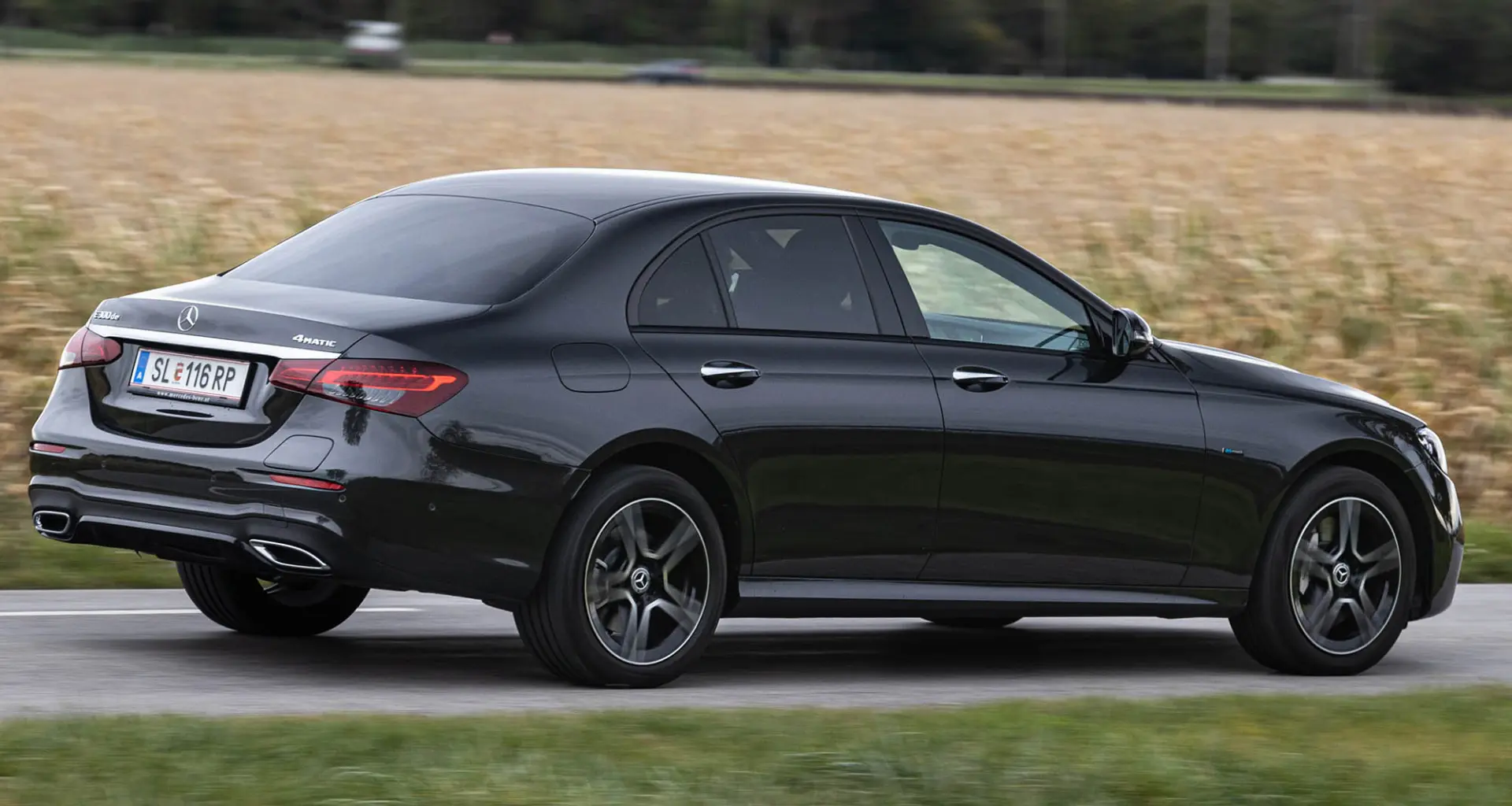 Mercedes-Benz  E 300 D Mhev 4Matic AMG 9G-Tronic 0