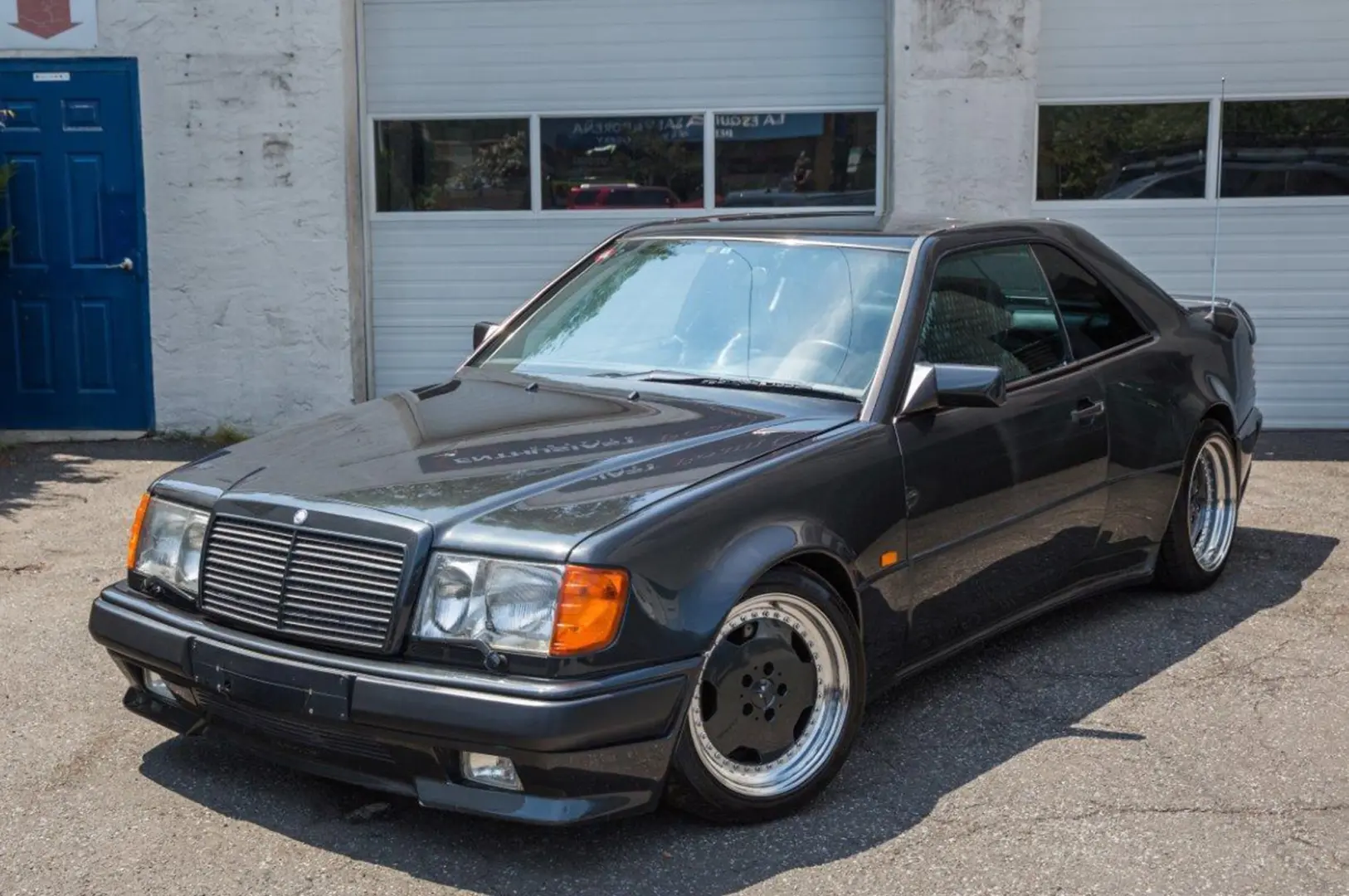 Mercedes-Benz  E 300 E 7