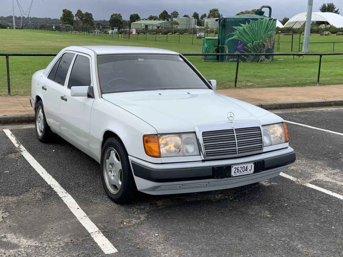 Mercedes-Benz  E 300 E 7