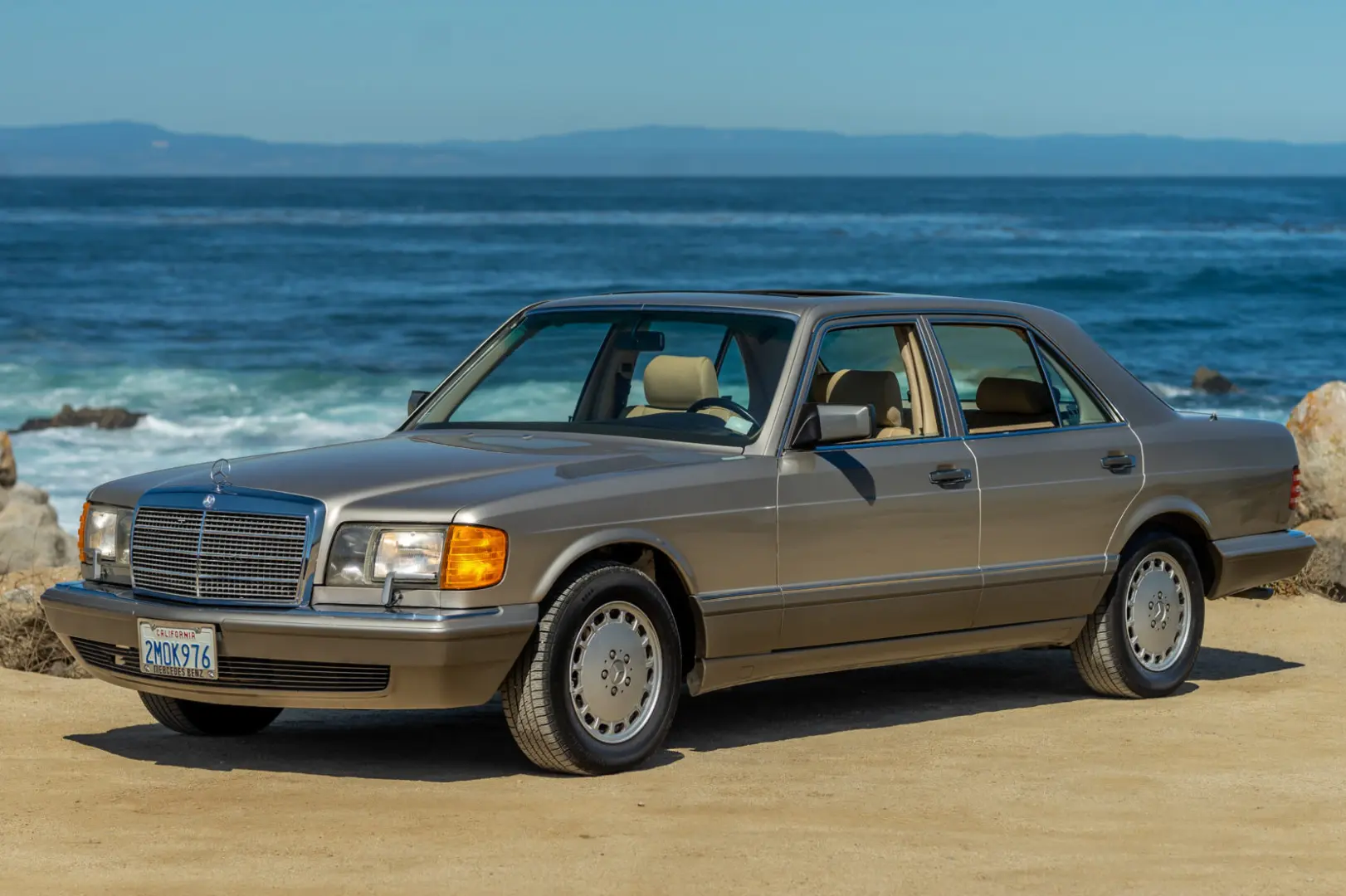 Mercedes-Benz  E 300 E 7