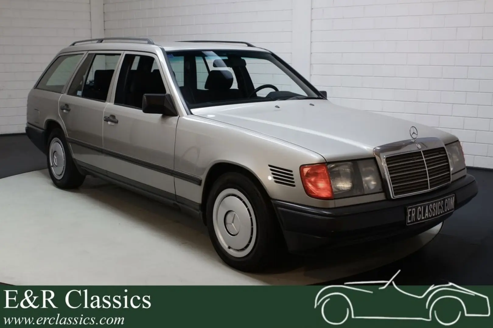 Mercedes-Benz  E 300 TD 4