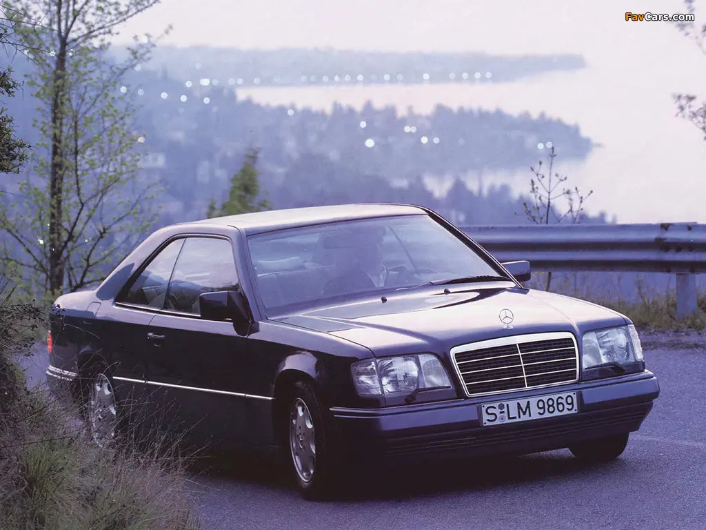 Mercedes-Benz  E 320 5